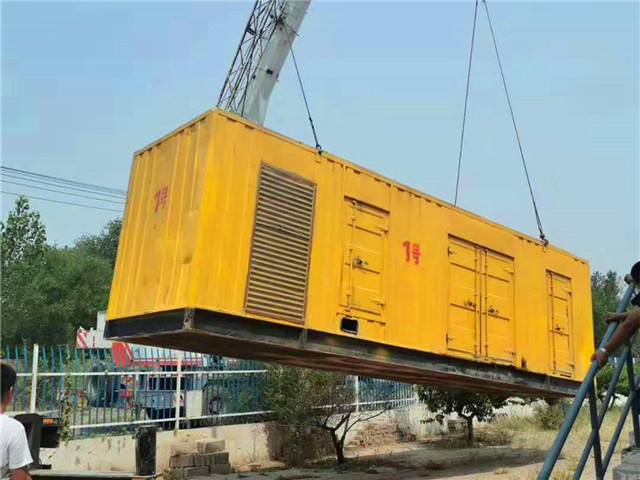 尉氏300KW柴油发电机组油耗是多少?